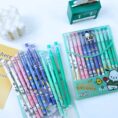 Caneta-Apag-vel-Pochacco-A-Fofura-que-Escreve-e-Apaga-2.jpg