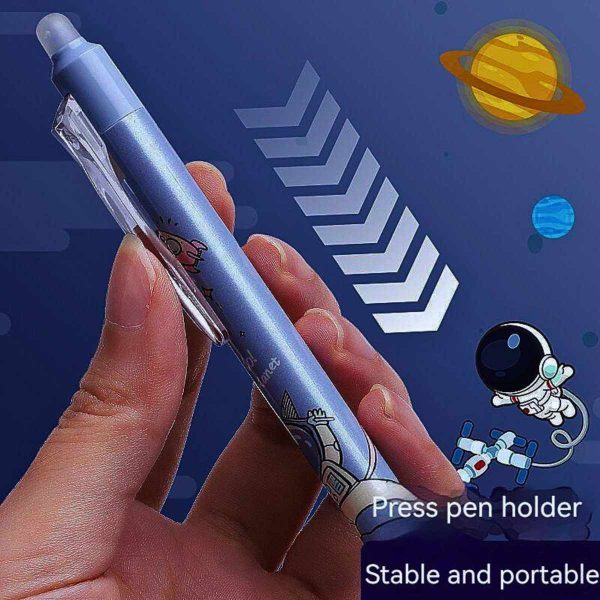 Caneta-Gel-Apag-vel-Astronauta-A-Aventura-da-Escrita-Come-a-Aqui-3.jpg Caneta-Gel-Apag-vel-Astronauta-A-Aventura-da-Escrita-Come-a-Aqui-3.jpg