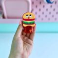 R-gua-Hello-Kitty-15cm-Adicione-um-toque-de-fofura-aos-seus-estudos-7.jpg