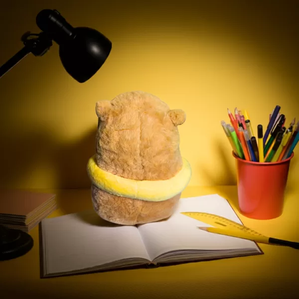 Pel-cia-de-Capivara-com-Boia-Amarela-2.png Pel-cia-de-Capivara-com-Boia-Amarela-2.png