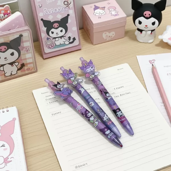 Caneta-Esferogr-fica-Kuromi-Click-0-7mm-Lil-s-3-3.png