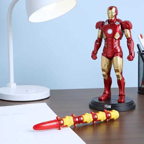 Caneta-Homem-de-Ferro-Gire-e-Escreva-com-Poder-2.png