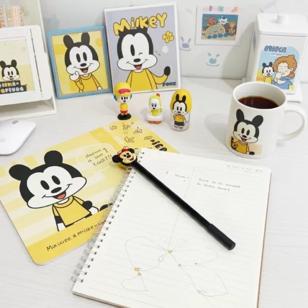 Caneta-do-Mickey-e-Minnie-Mouse-de-ponta-fina-Novo-3.png