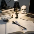 Caneta-em-Gel-Guerra-nas-Estrelas-Stormtrooper-e-Darth-4-1.png